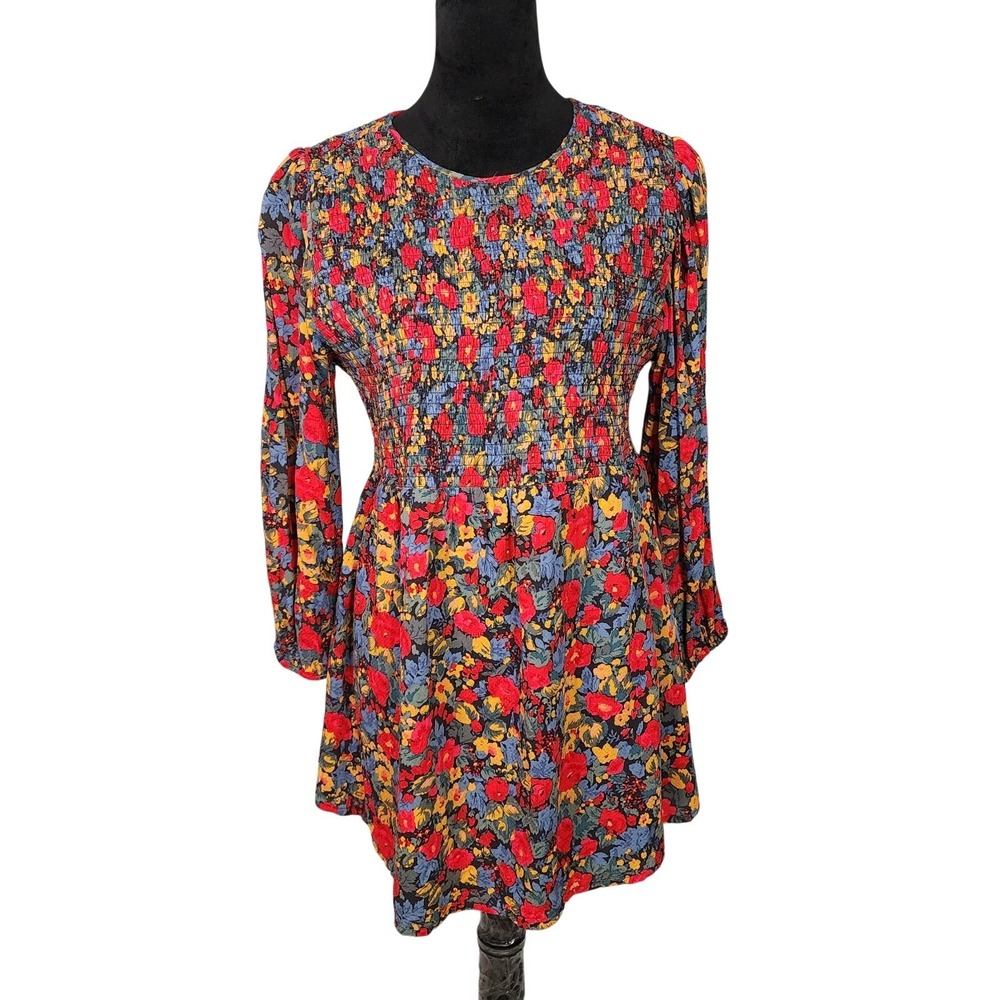 ISABEL Maternity by Ingrid & Isabel Size Large Floral Smocked Tunic Blouse Top